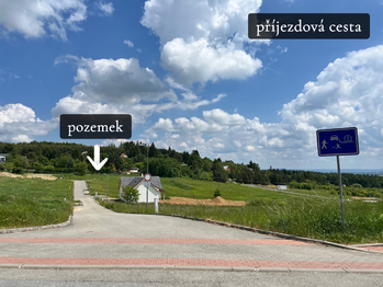 Prodej pozemku 2168 m², Olšany