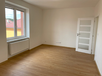 Pronájem bytu 2+1 v osobním vlastnictví 65 m², Zbýšov