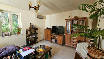 Prodej, Petrovice II