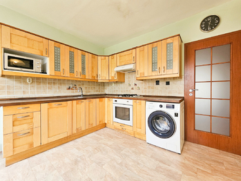 Prodej bytu 2+1 v osobním vlastnictví 59 m², Chomutov