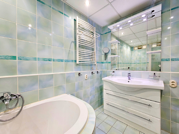 Prodej bytu 2+1 v osobním vlastnictví 59 m², Chomutov