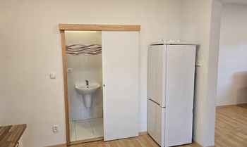 Byt - Pronájem bytu 1+1 v osobním vlastnictví 34 m², Dvůr Králové nad Labem