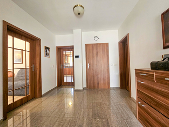 Prodej skladovacích prostor 1200 m², Vejprty