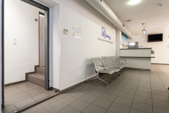 Recepce a čekárna - Pronájem komerčního prostoru 84 m², Praha 4 - Nusle