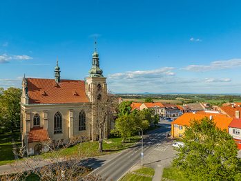 Kostel Nejsvětější trojice Smečno - Prodej, Smečno