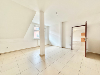 Prodej bytu 3+kk v osobním vlastnictví 112 m², Kladno