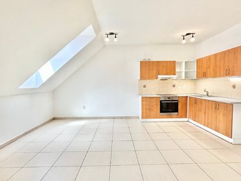 Prodej bytu 3+kk v osobním vlastnictví 112 m², Kladno