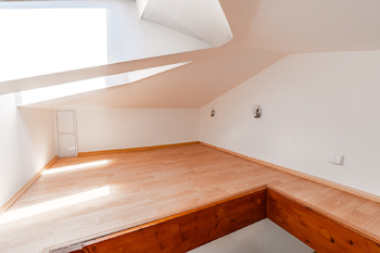 Prodej bytu 2+kk v osobním vlastnictví 49 m², Černošice