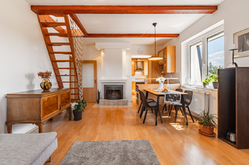 Prodej bytu 2+kk v osobním vlastnictví 49 m², Černošice