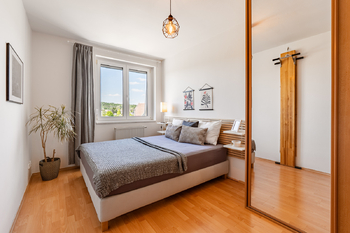 Prodej bytu 2+kk v osobním vlastnictví 49 m², Černošice