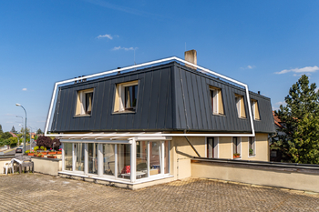 Prodej bytu 2+kk v osobním vlastnictví 49 m², Černošice