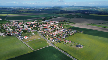 Prodej pozemku 1129 m², Slavětín