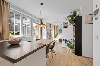 kuchyně s jídelnou - Prodej domu 208 m², Přední Výtoň