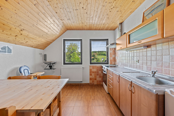 2.podlaží - kuchyně s pohovkou - Prodej domu 208 m², Přední Výtoň