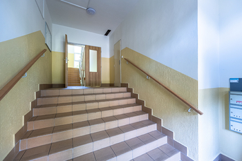 Prodej bytu 2+1 v osobním vlastnictví 57 m², Praha 10 - Malešice