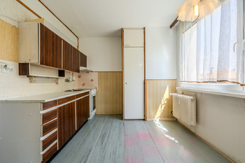 Prodej bytu 4+1 v družstevním vlastnictví 90 m², Praha 9 - Horní Počernice