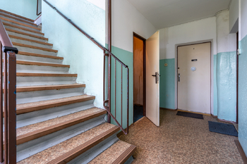 Prodej bytu 4+1 v družstevním vlastnictví 90 m², Praha 9 - Horní Počernice