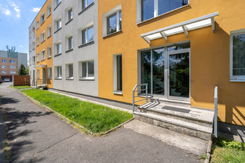 Prodej bytu 4+1 v družstevním vlastnictví 90 m², Praha 9 - Horní Počernice