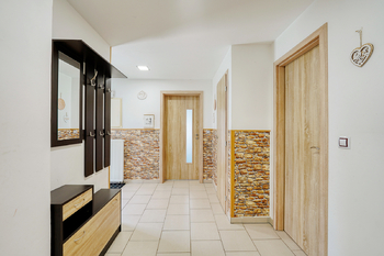 Prodej domu 153 m², Křelovice
