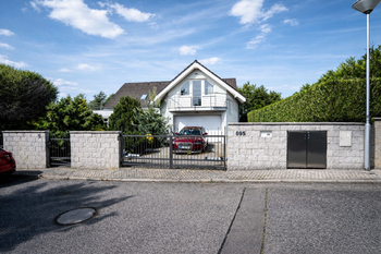 Prodej domu 280 m², Jesenice