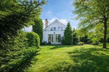 Prodej domu 280 m², Jesenice