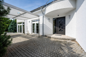 Prodej domu 280 m², Jesenice