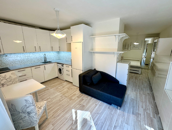Prodej bytu 1+kk v osobním vlastnictví 37 m², Praha 5 - Košíře