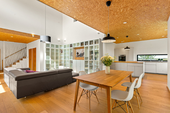 Jídelní kout - Prodej domu 241 m², Sluštice