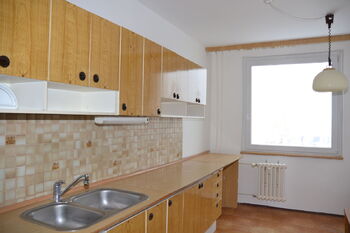 Pronájem bytu 3+1 v osobním vlastnictví 77 m², Praha 4 - Modřany