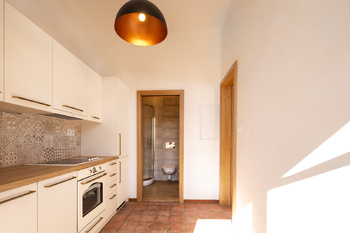 Pronájem komerčního prostoru 73 m², Pardubice