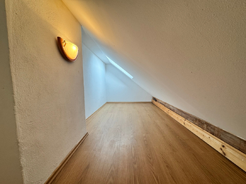 Pronájem bytu 1+kk v osobním vlastnictví 32 m², Dobříš