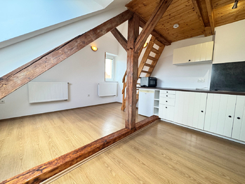 Pronájem bytu 1+kk v osobním vlastnictví 32 m², Dobříš
