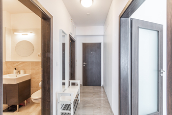 Pronájem bytu 2+kk v osobním vlastnictví 54 m², Praha 5 - Radotín