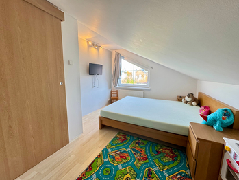 Pronájem bytu 4+kk v osobním vlastnictví 91 m², Praha 10 - Dolní Měcholupy