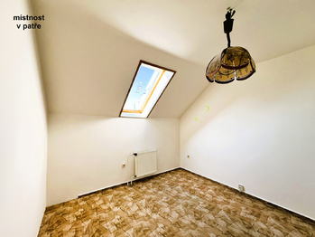 Prodej domu 260 m², Trnov