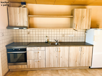 Prodej domu 260 m², Trnov