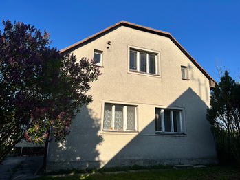 Prodej domu 260 m², Trnov