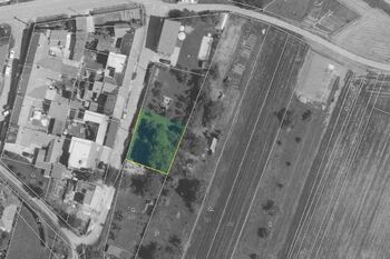 Prodej pozemku 564 m², Hvozdec
