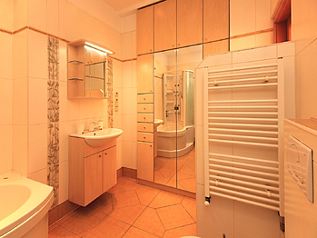 Pronájem bytu 2+1 v osobním vlastnictví 68 m², Praha 8 - Libeň