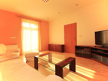 Pronájem bytu 2+1 v osobním vlastnictví 68 m², Praha 8 - Libeň