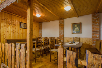 Prodej restaurace 1000 m², Tvarožná Lhota