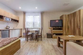 Prodej restaurace 1000 m², Tvarožná Lhota