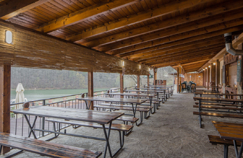 Prodej restaurace 1000 m², Tvarožná Lhota