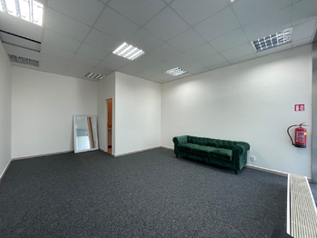 Pronájem obchodních prostor 27 m², Břeclav