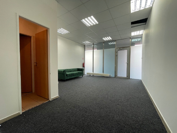 Pronájem obchodních prostor 27 m², Břeclav
