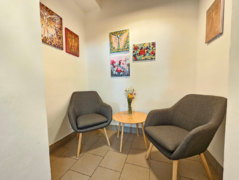 Pronájem obchodních prostor 96 m², Jílové u Prahy