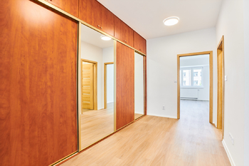 Pronájem bytu 2+1 v osobním vlastnictví 73 m², Praha 10 - Vršovice