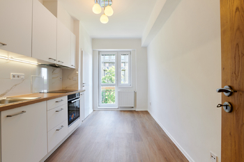 Pronájem bytu 2+1 v osobním vlastnictví 73 m², Praha 10 - Vršovice