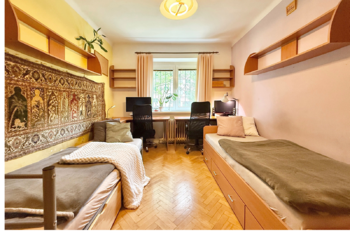 pokoj - Prodej bytu 3+1 v osobním vlastnictví 82 m², Praha 8 - Kobylisy