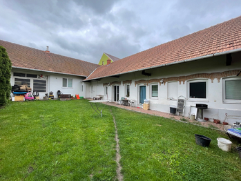 Pronájem domu 150 m², Blažovice